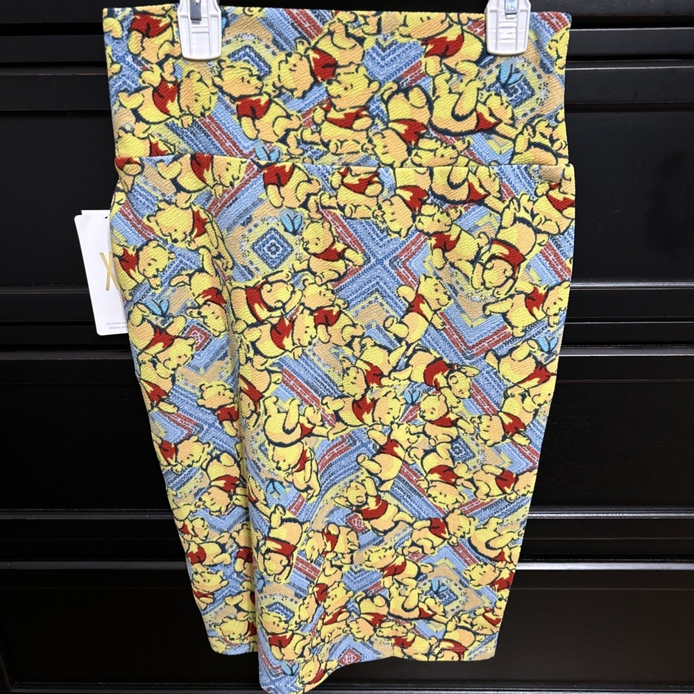 BRAND NEW NWT Winnie the Pooh LulaRoe‎ Cassie Pencil Skirt Sz XS Stretchy - Picture 5 of 6